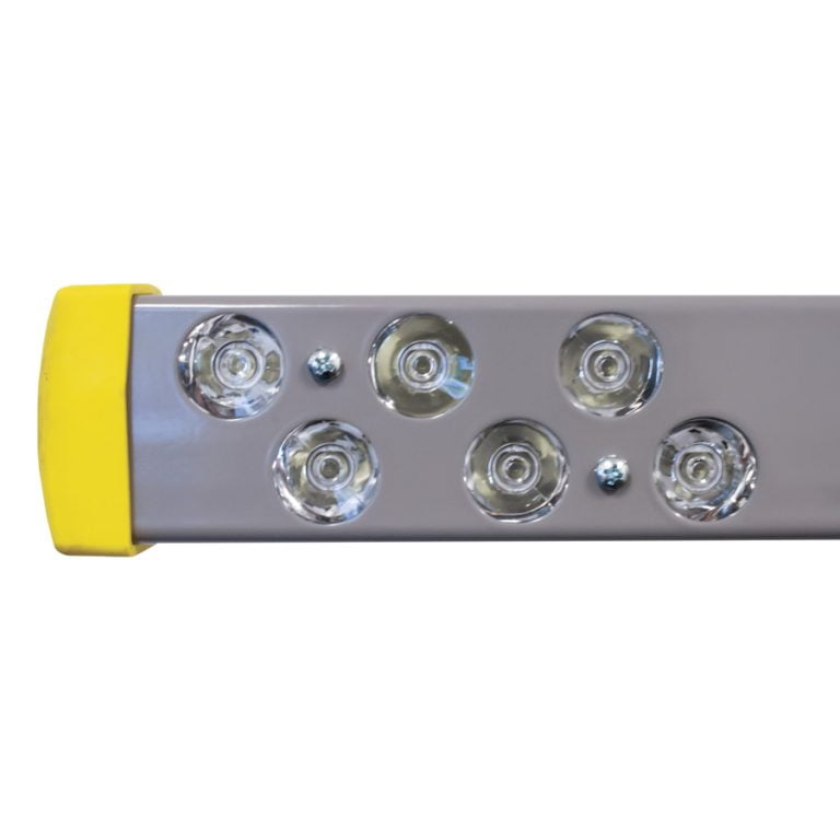 DL2 Integrated LED Loading Dock Light Tri Lite